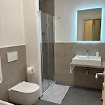بيت للعطل Chorus *
